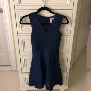 alya dress